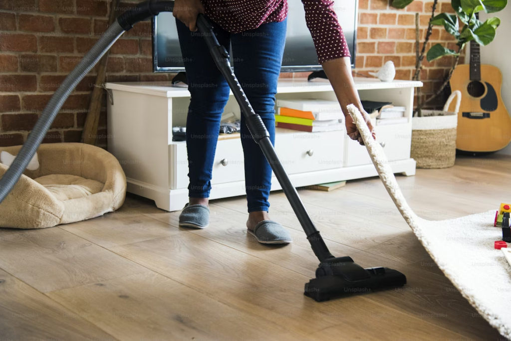 Meilleur aspirateur sec et humide au Canada en 2026 : lequel choisir ?