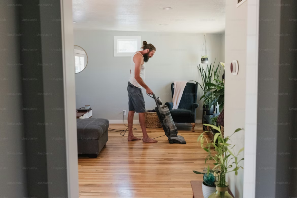 Meilleur aspirateur sec et humide au Canada en 2026 : lequel choisir ?