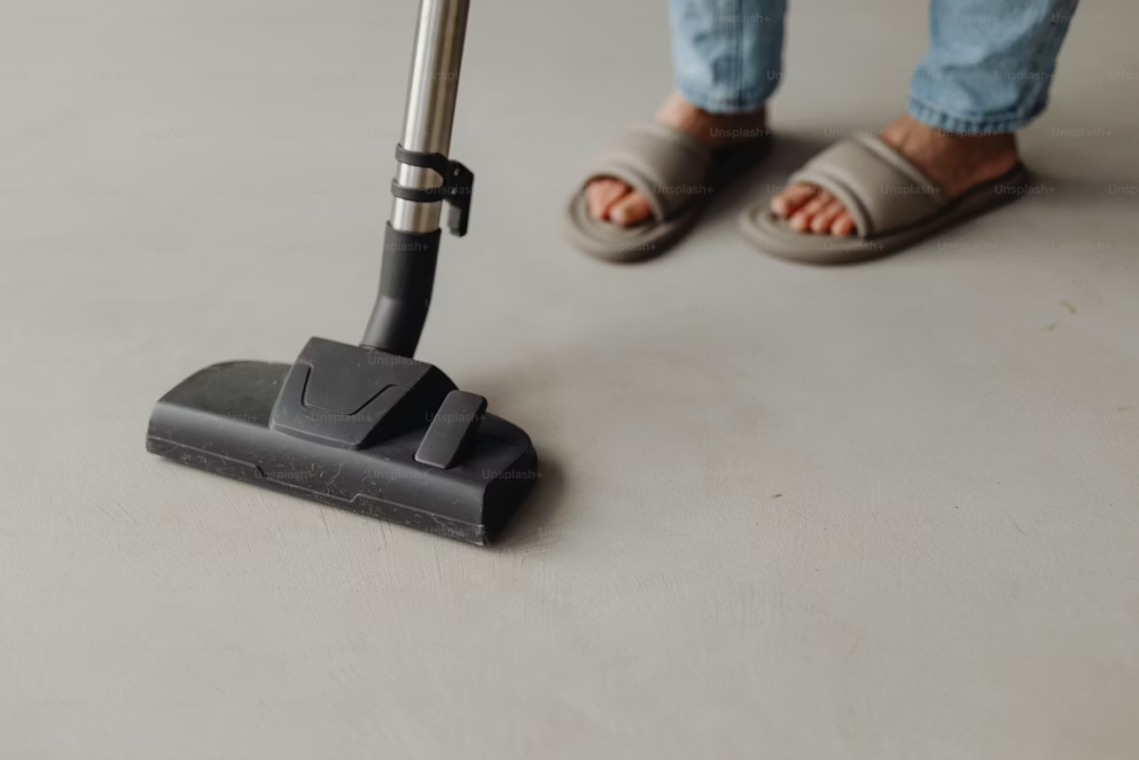 Aspirateur de table : lequel choisir pour les miettes ? (2026)